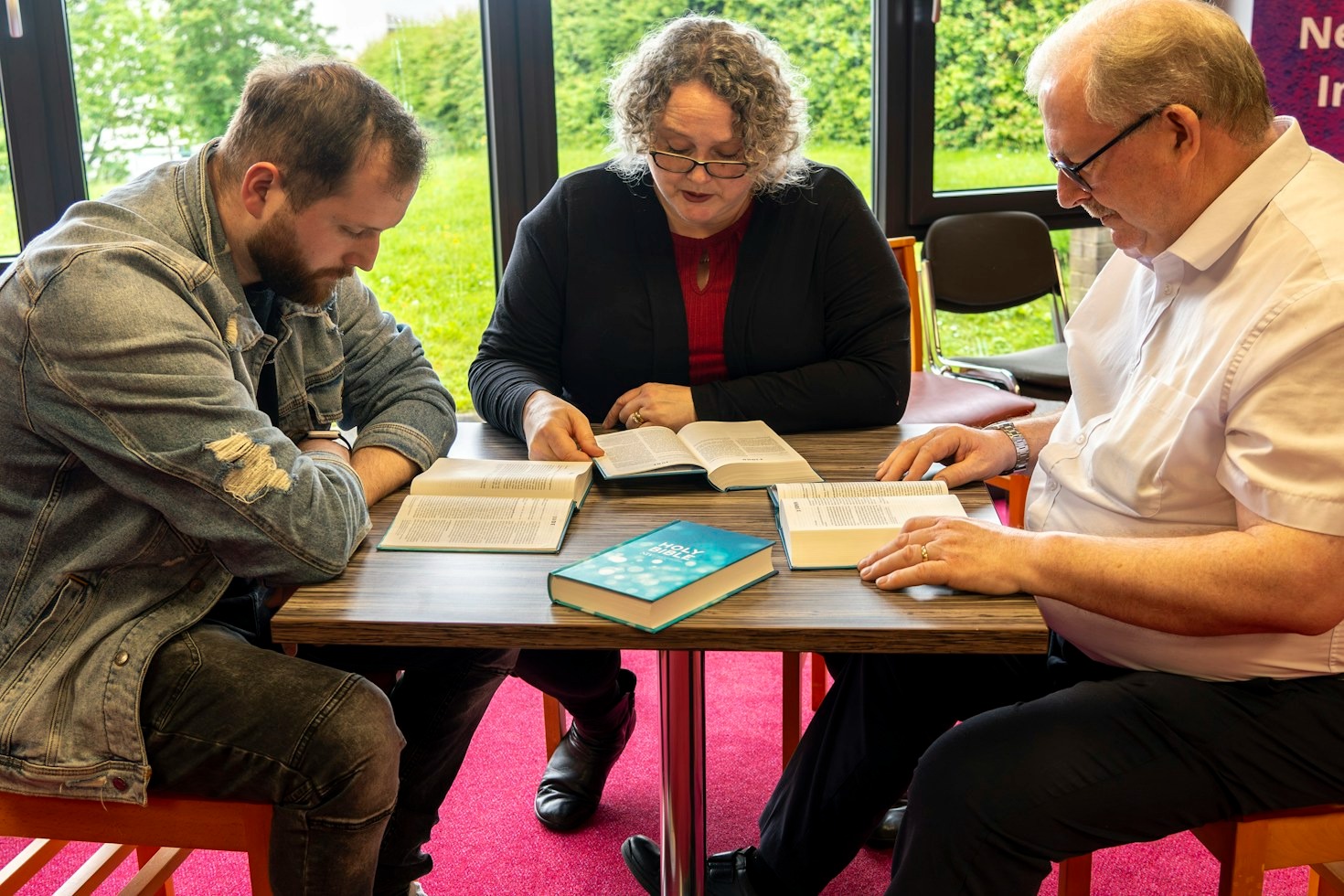 Deepening Prayer: Intimate Fellowship Behind the Veil